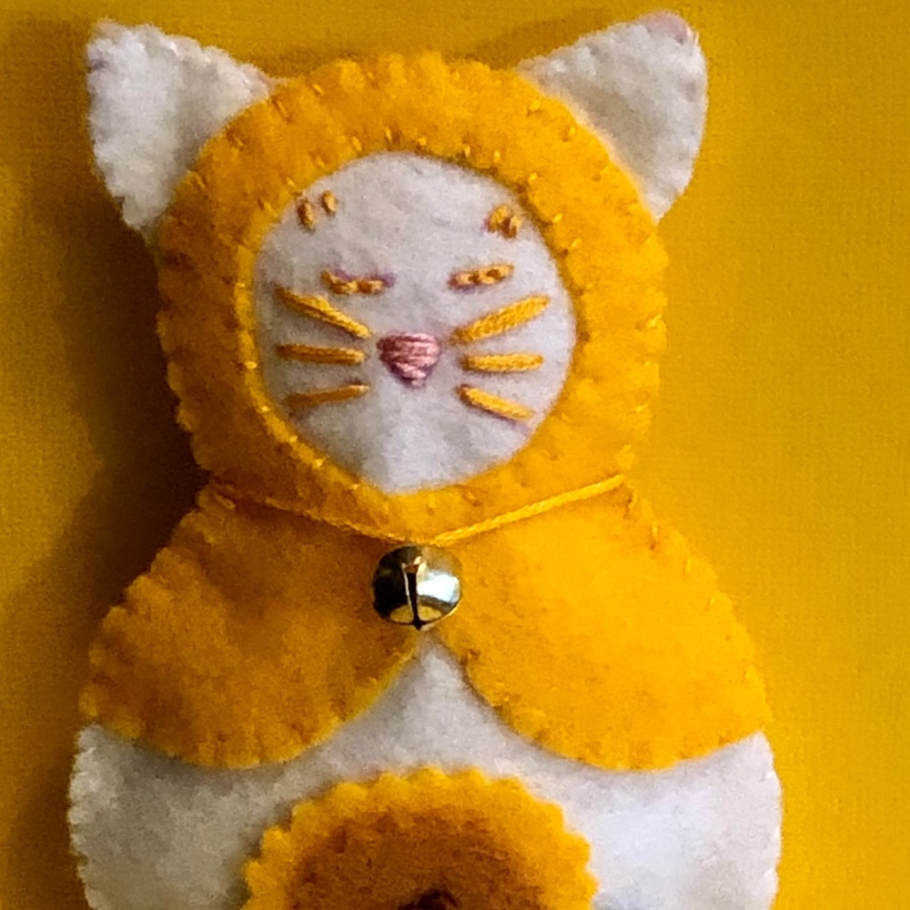 Felt Cat Ornament (Yellow) hand-sewn babushka bell sunflower ornament - Picture 2 of 10